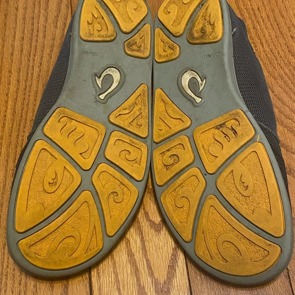 Men's OluKai Nohea Mesh Brown Gray Slip On‎ Casual Shoes Size 9.5